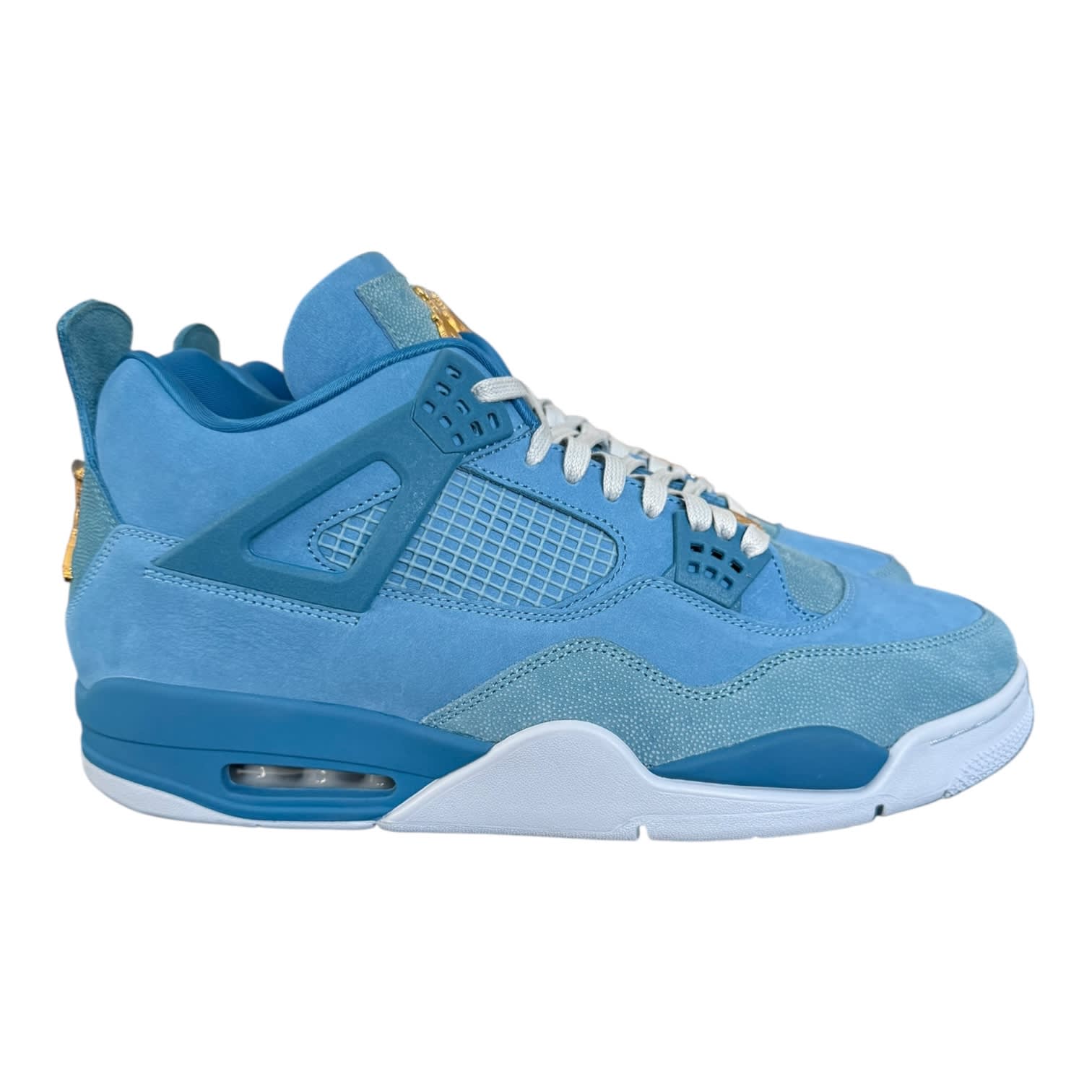Locker Room Kicks