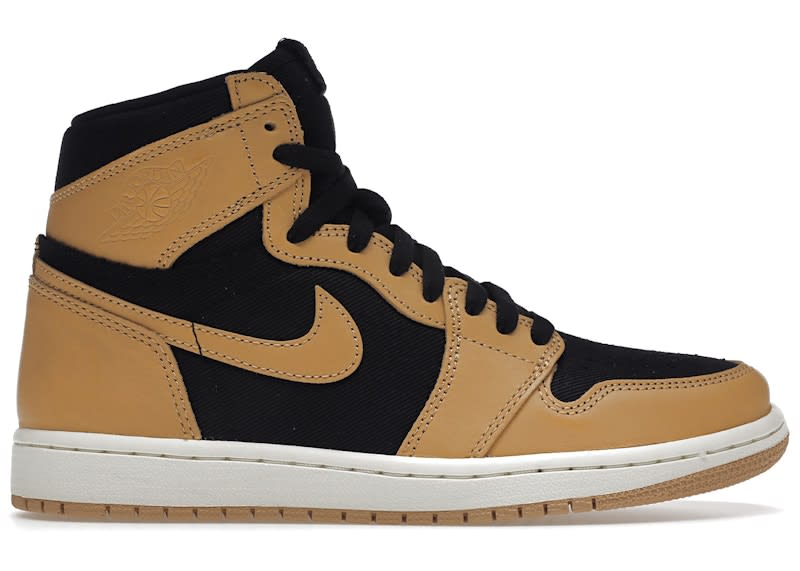 https://res.cloudinary.com/dlqdbsx2k/image/upload/v1741542678/Air-Jordan-1-Retro-High-OG-Heirloom-Product_qqrhdy.jpg