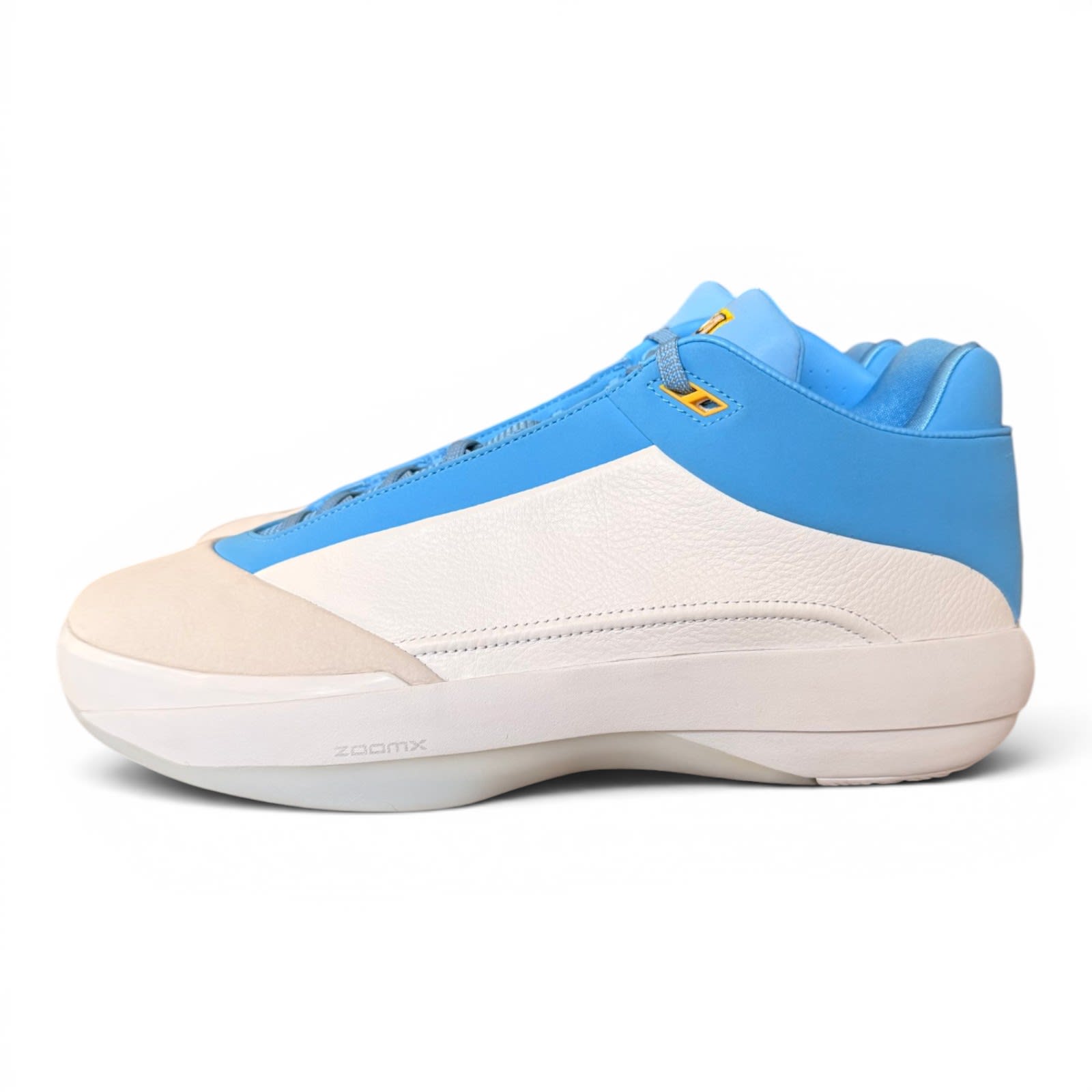 Jordan 40 NCAA Marquette PE Home