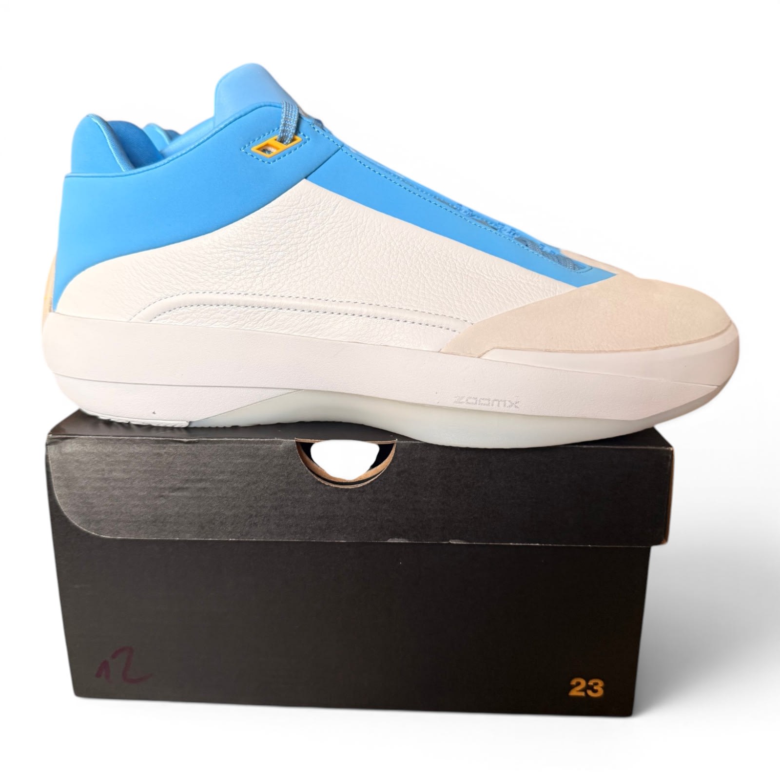 Jordan 40 NCAA Marquette PE Home
