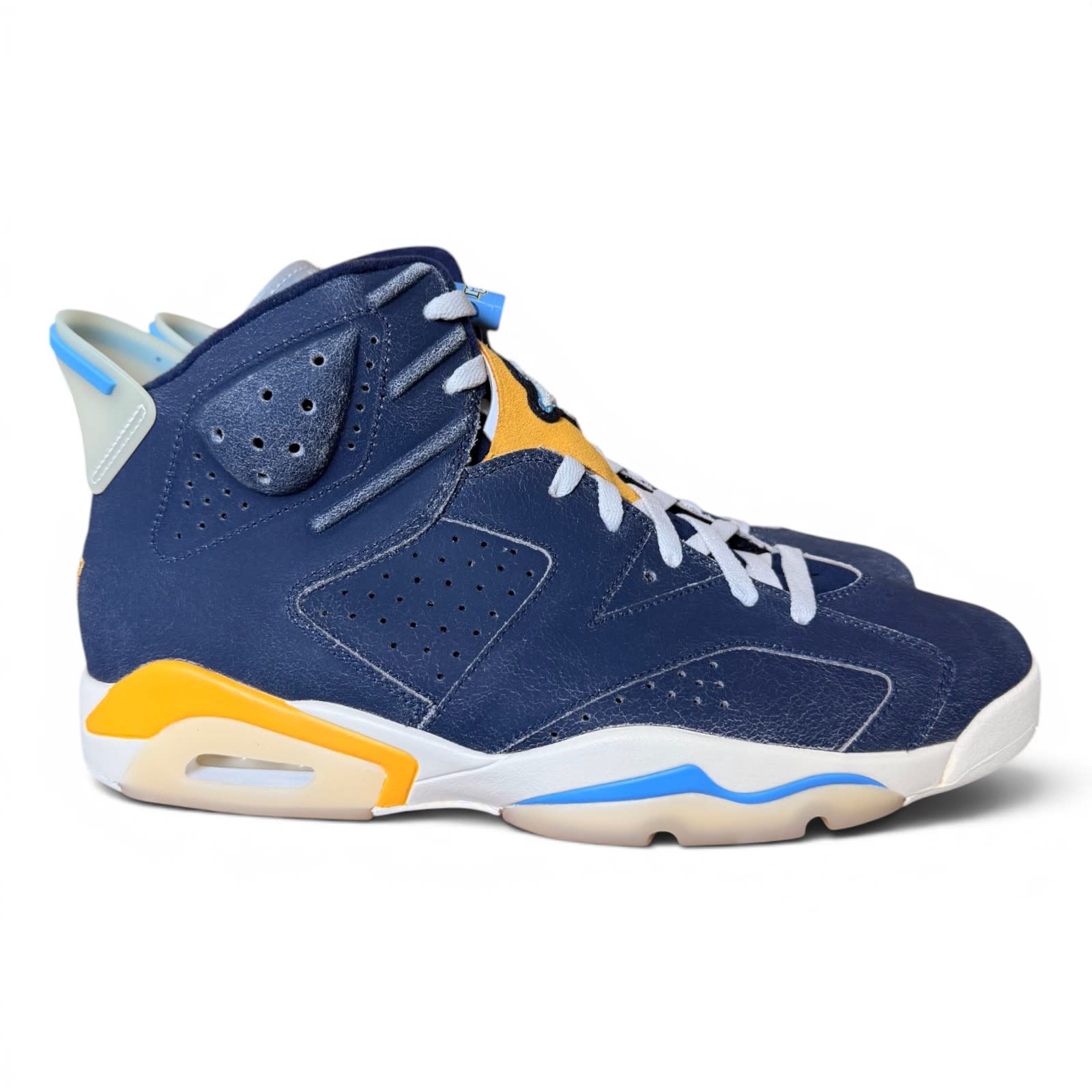 Jordan 6 Retro PE Marquette
