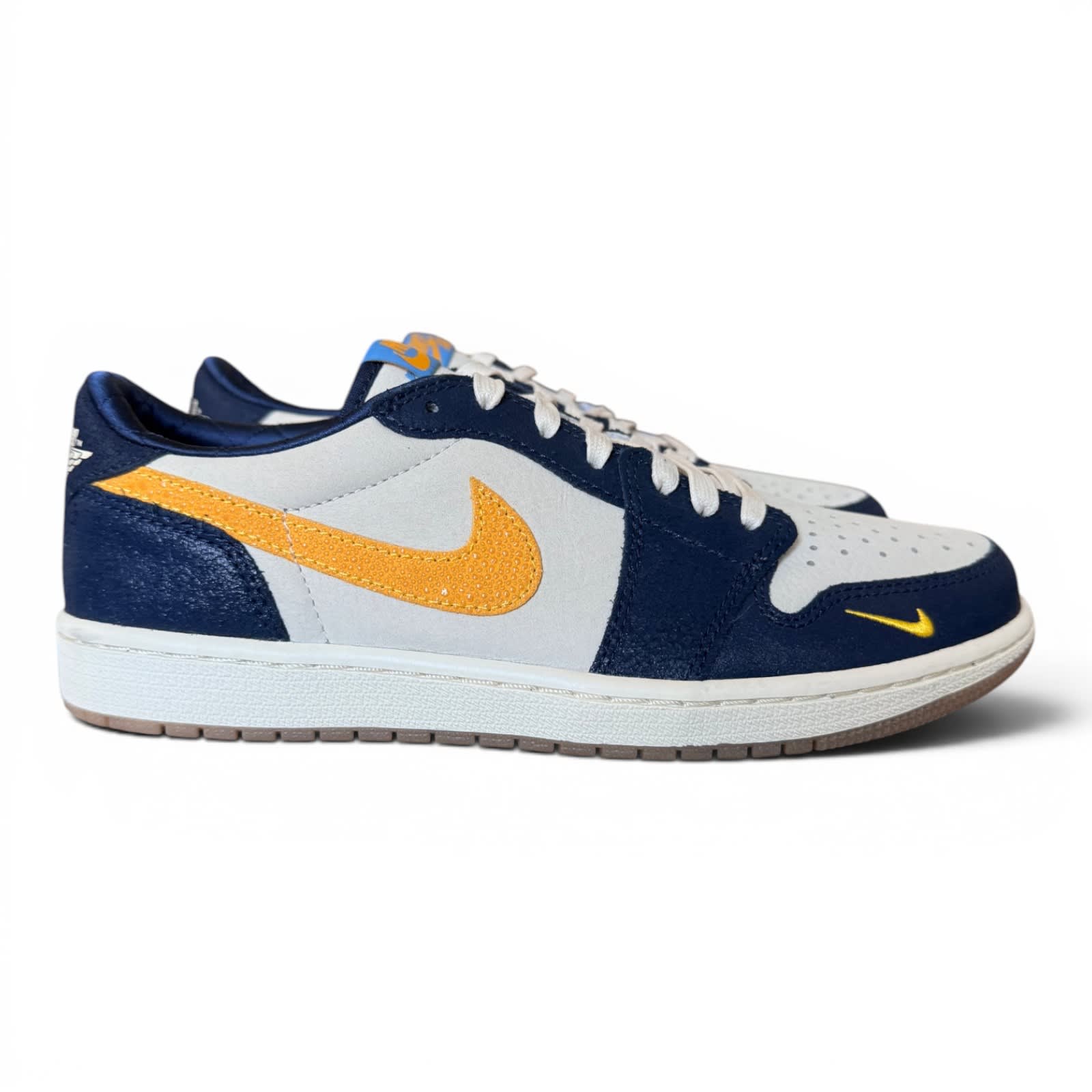 Jordan 1 Low Retro PE Marquette