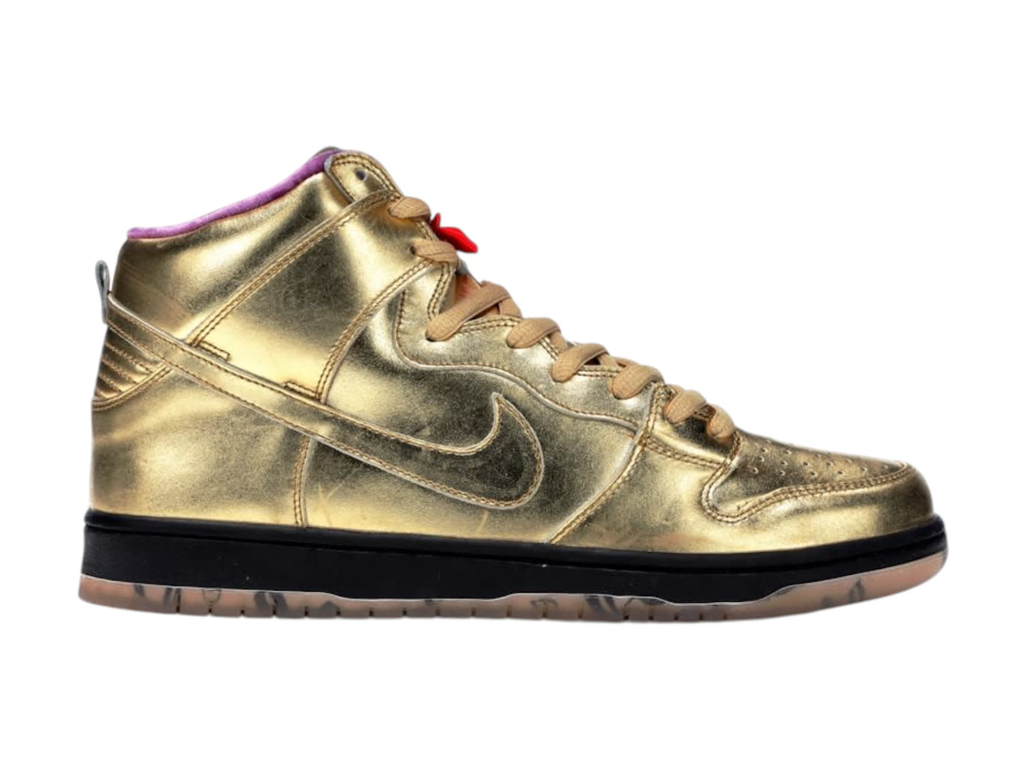 Locker Room Kicks