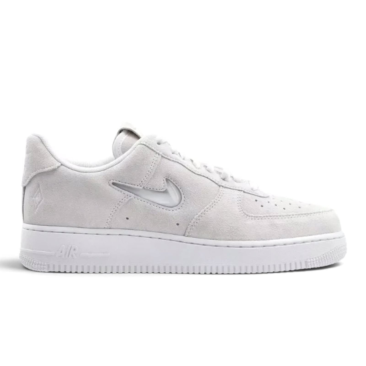 https://res.cloudinary.com/dlqdbsx2k/image/upload/v1791405229/Nike_Air_Force_1_Low_Jewel_WNBA_Las_Vegas_Aces_n5a7dc.jpg