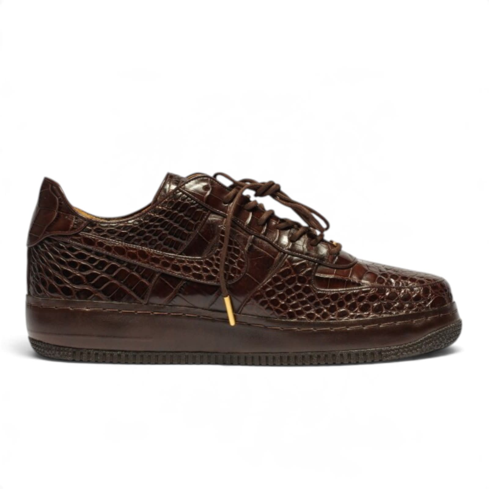 https://res.cloudinary.com/dlqdbsx2k/image/upload/v1791699980/Nike_Air_Force_1_Low_Lux_Crocodile_zk5tge.jpg