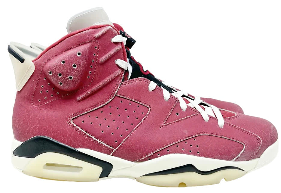 Locker Room Kicks