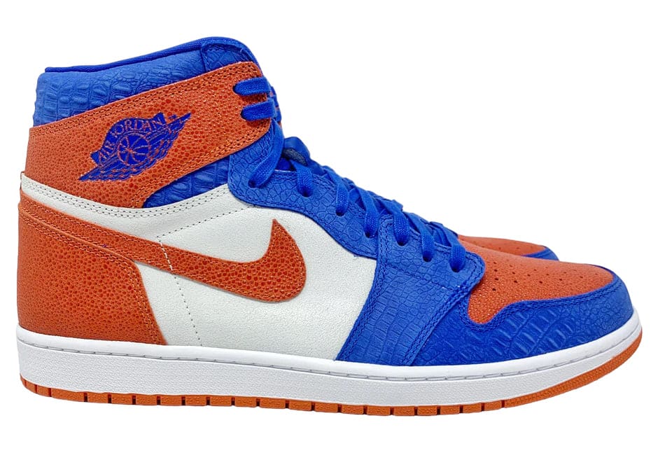 Locker Room Kicks