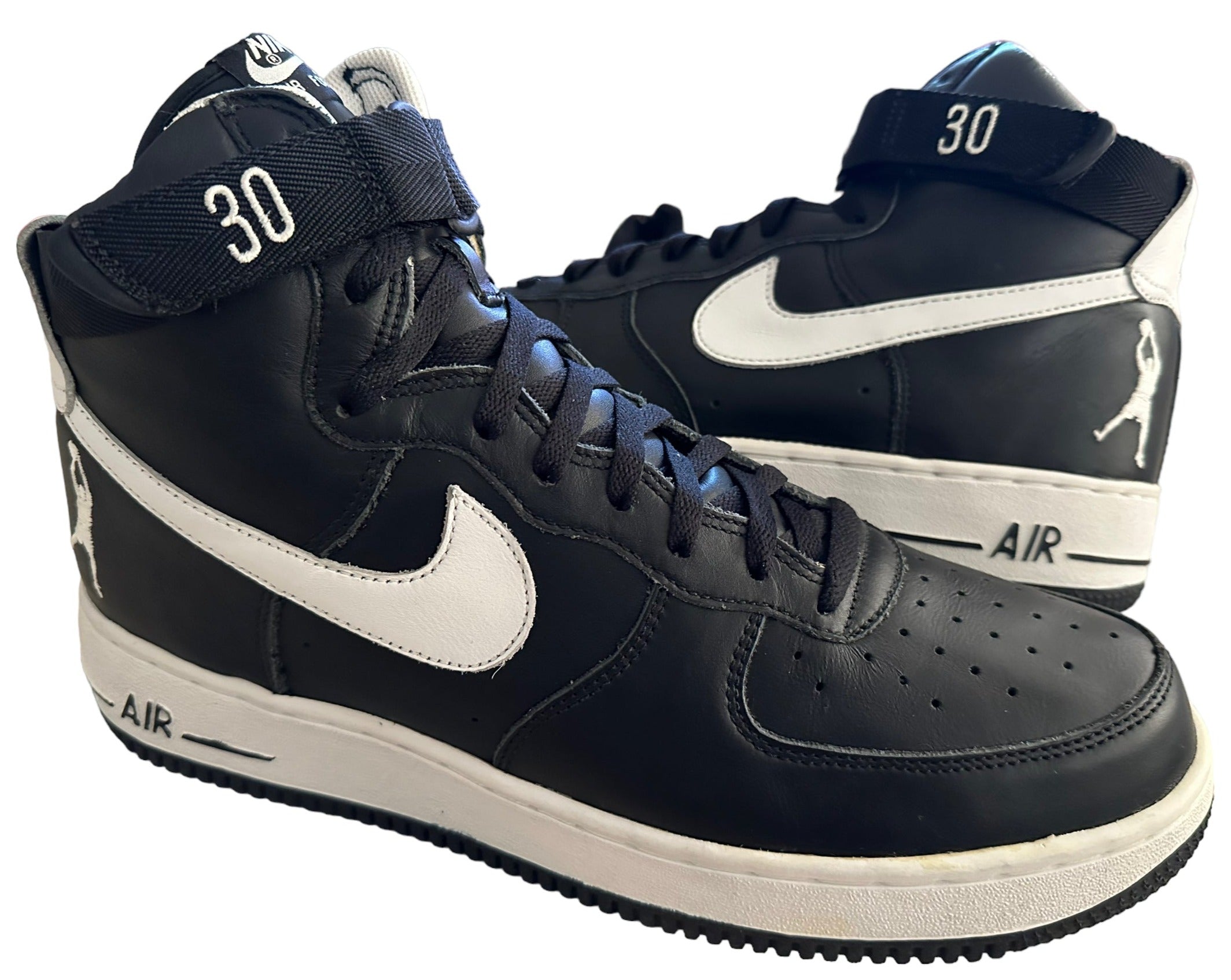 Locker Room Kicks