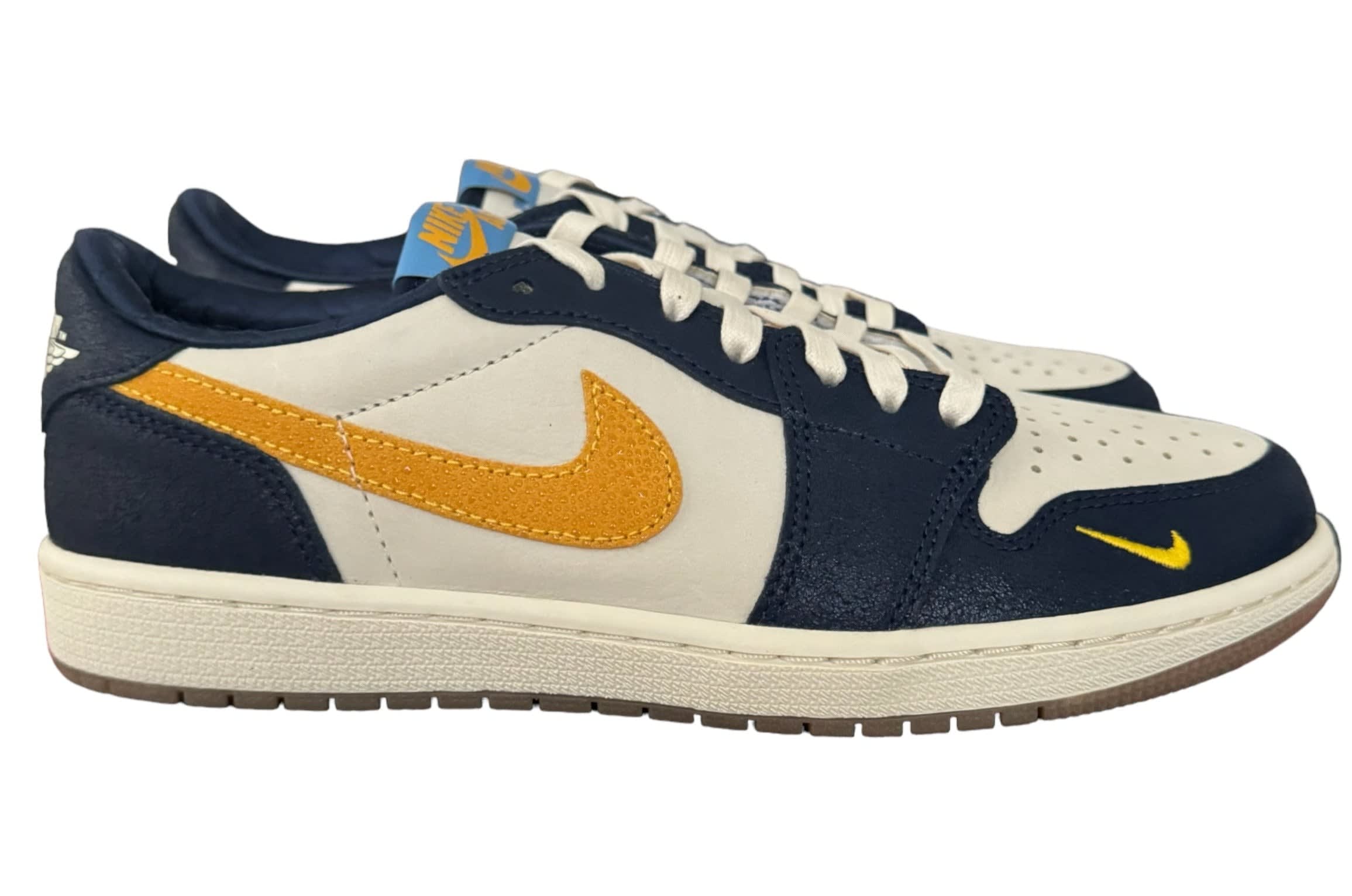 Locker Room Kicks