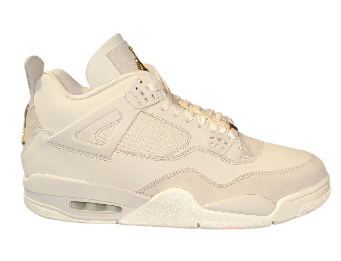 Locker Room Kicks