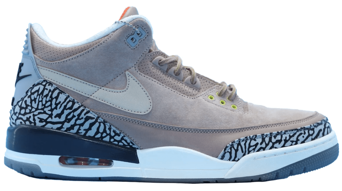 Locker Room Kicks