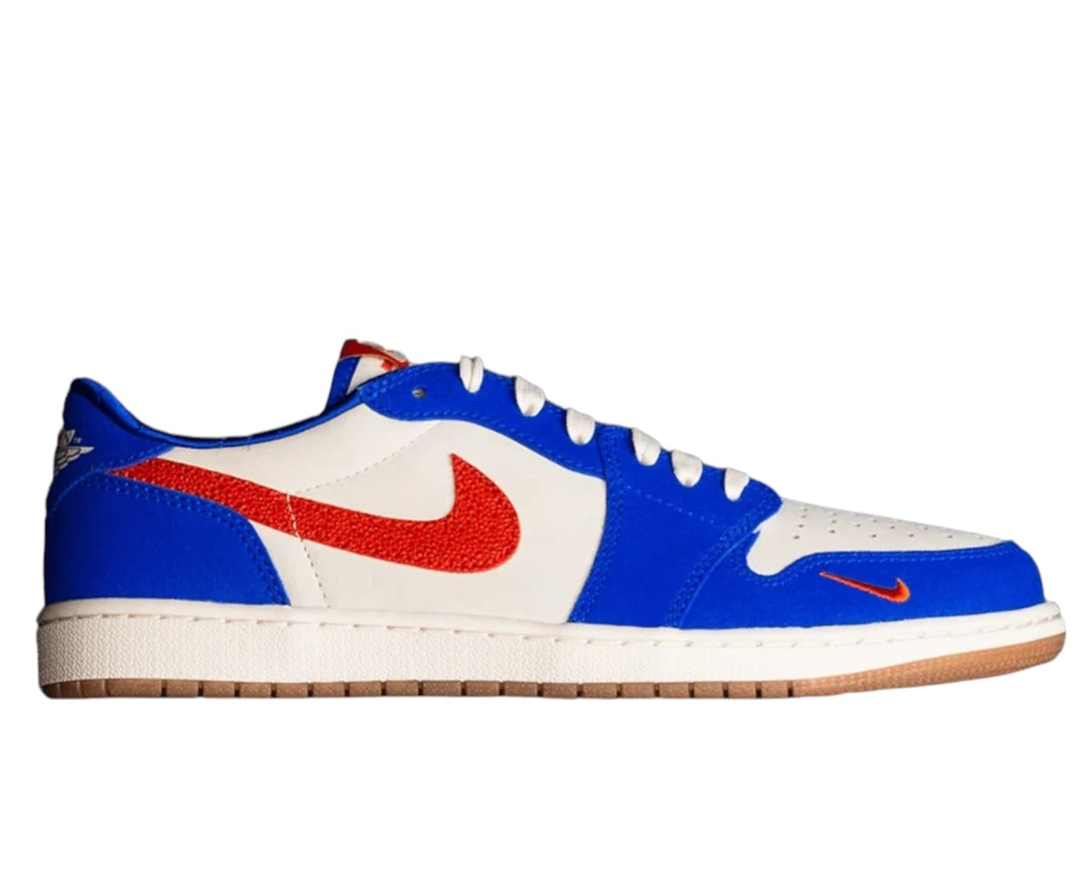 Locker Room Kicks