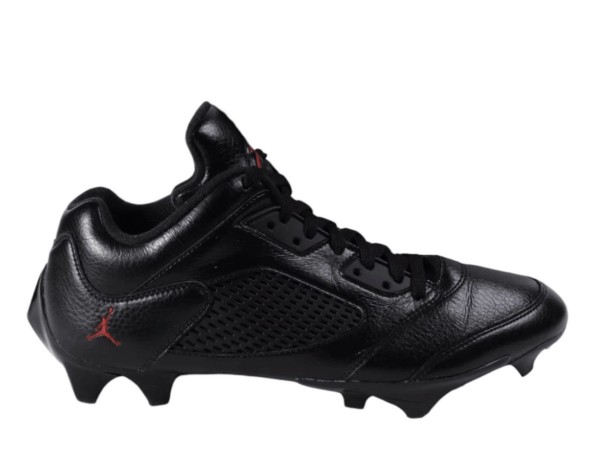Locker Room Kicks