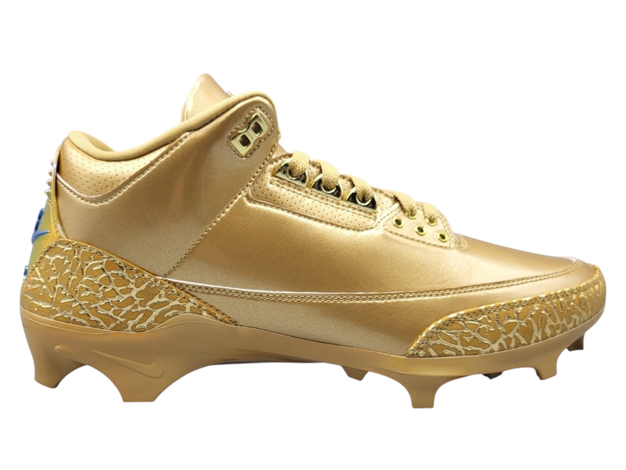 Locker Room Kicks