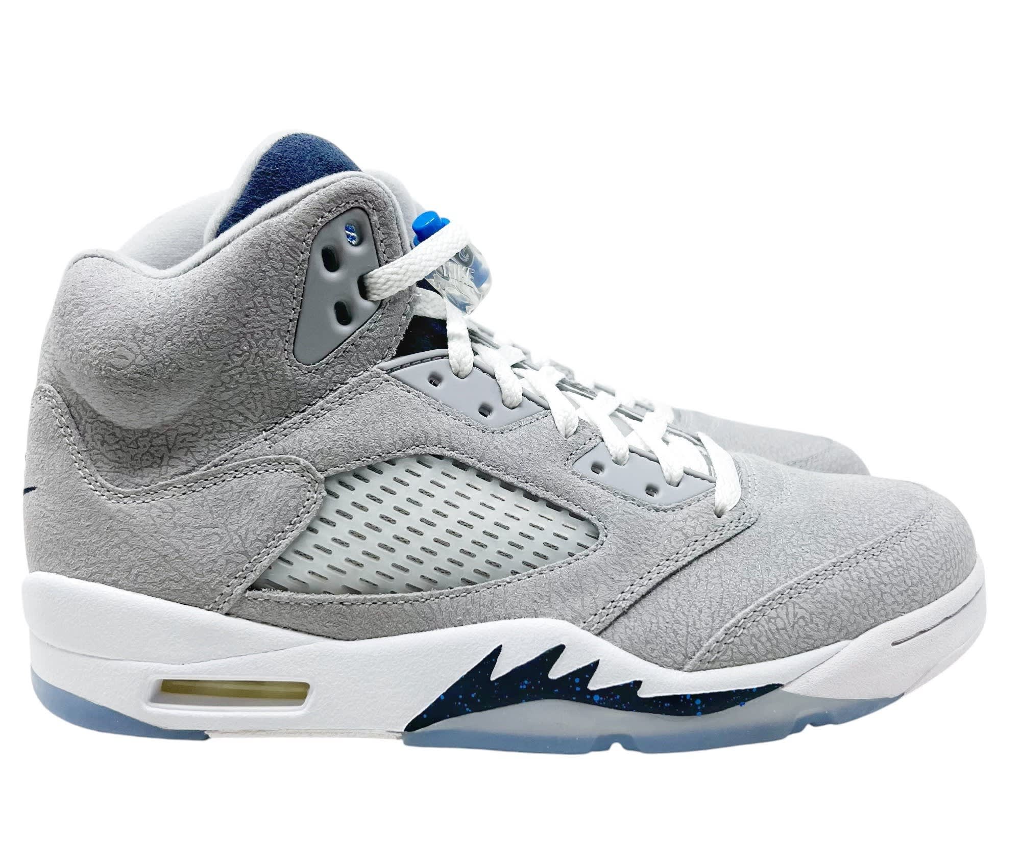 Locker Room Kicks