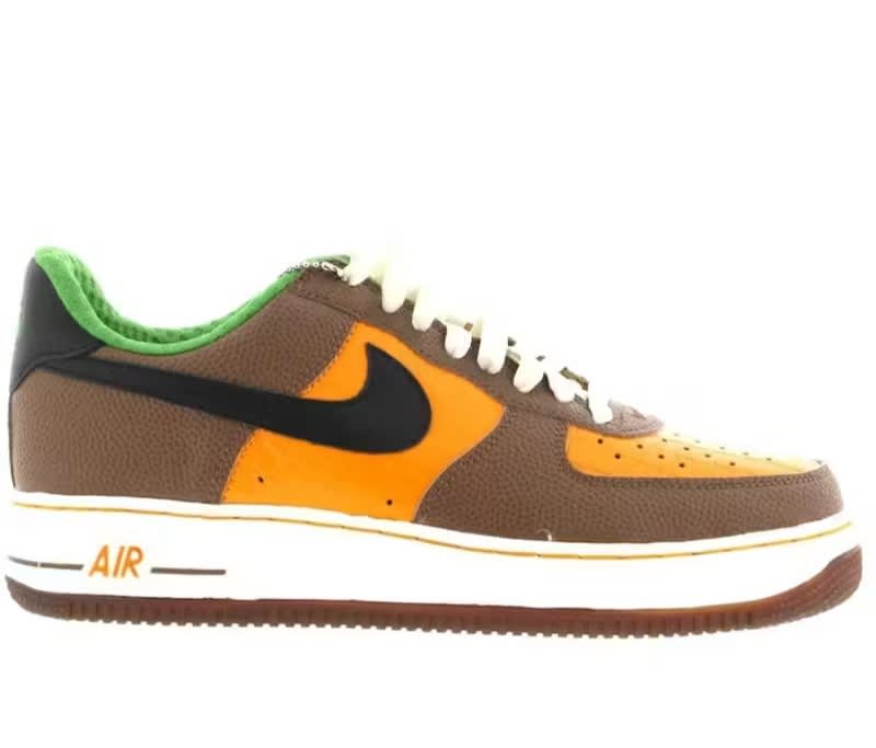 Locker Room Kicks